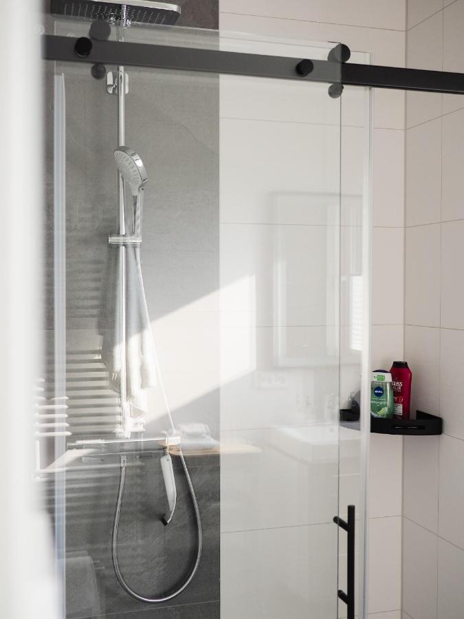 Moderne Ferienwohnung Mit Seeblick & Terrasse 96Qm Grossraeschen Zewnętrze zdjęcie